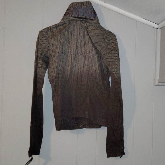 Bench jacket - like new! - Picture 2 of 5
